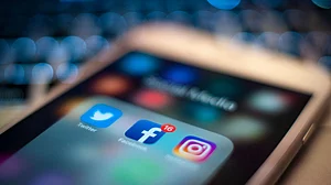 Facebook blocks 30 accounts for ‘meddling’ in US mid-terms