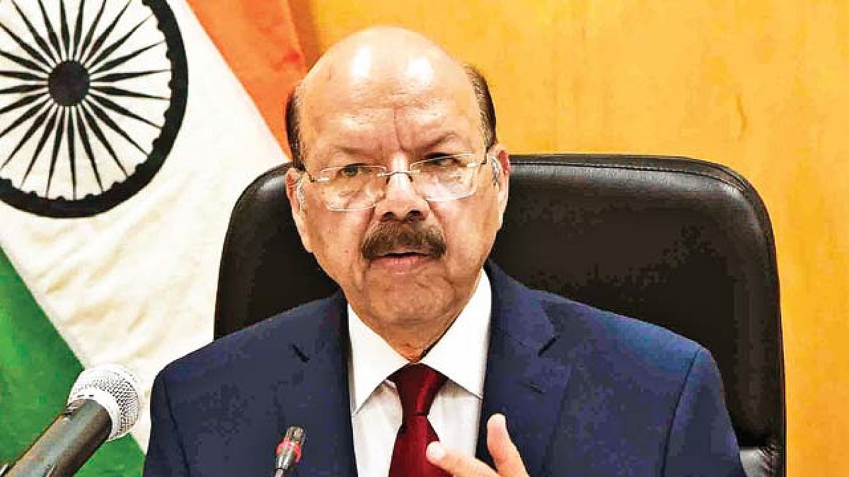 Former Chief Election Commissioner Nasim Zaidi