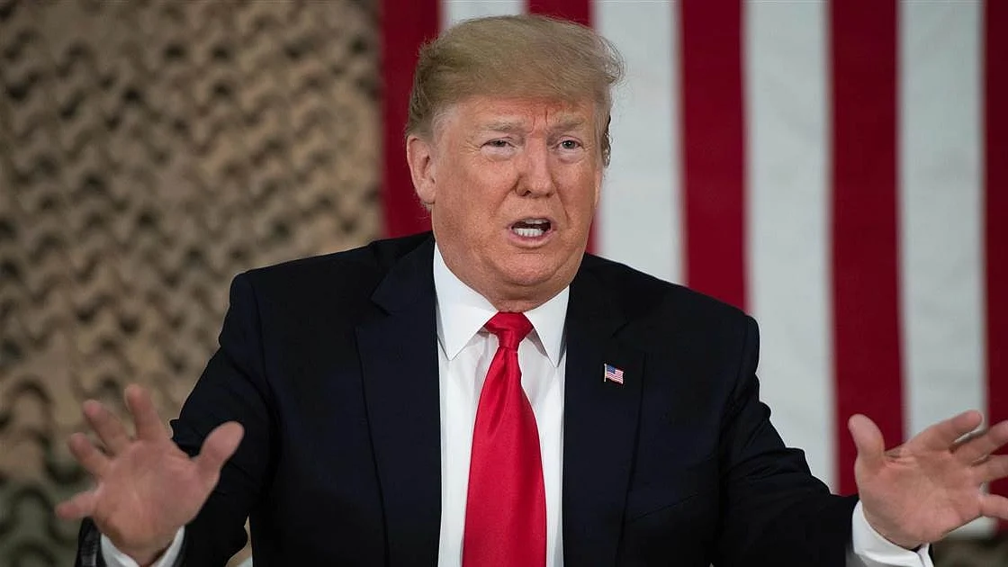 Trump compares US-Mexico border wall with protection at Obamas’ home