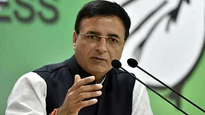 Congress: SC vindicated our stand on corruption in Rafale, challenges Modi govt for JPC probe