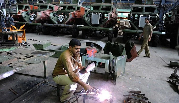 After farmers, defence personnel to protest Modi govt policies