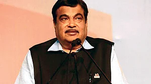 Gadkari says Mallya is not ‘willful defaulter’, blames banking system, RBI