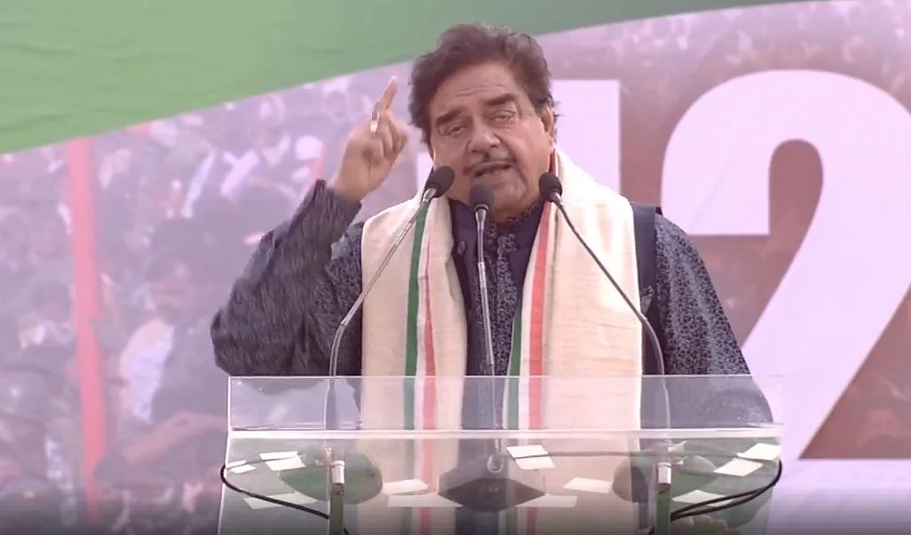 United India rally concludes with the slogan “Badal do, badal do, Dilli mein sarkar badal do”
