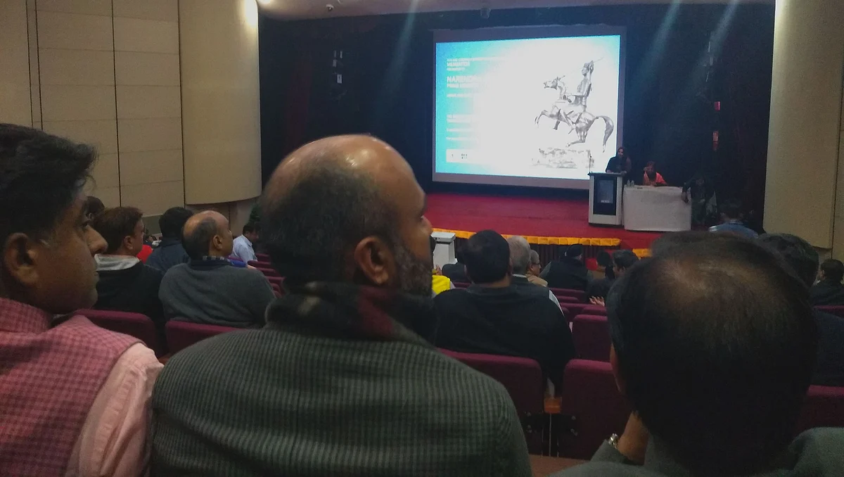 PM Modi’s mementoes auctioned for Namami Gange project: Many complain about E auction