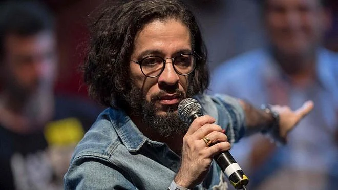 Gay Brazilian lawmaker quits, flees country amid death threats  