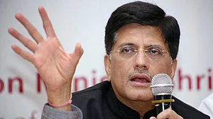 Congress warns Modi govt of protest if it presents full budget