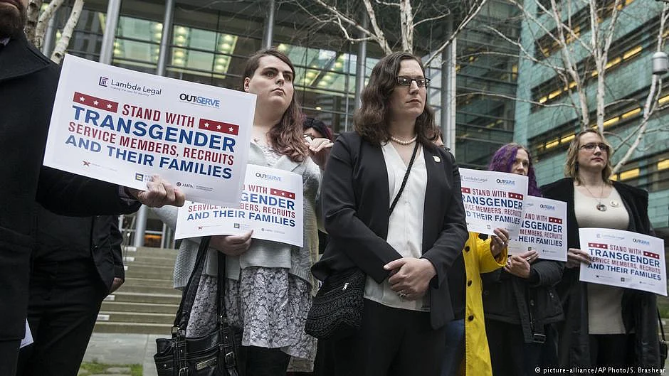 US Supreme Court unblocks Trump transgender military ban