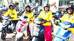 Aatm Nirbhar; women-oriented driving school gives women wings on two wheels