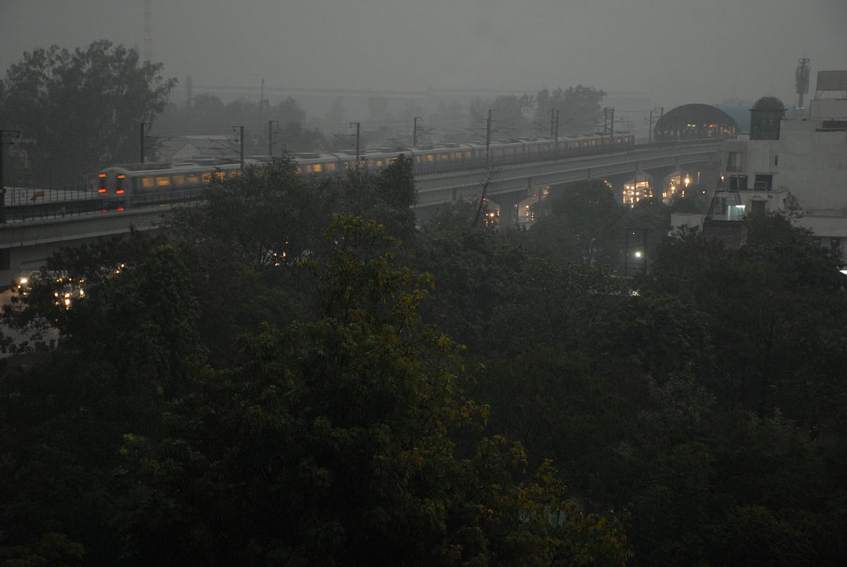 January 22:  Darkness in Delhi  in     pictures and other images from abroad