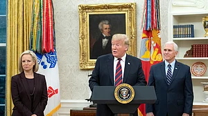 Trump offers compromise to end US shutdown, but still wants $5.7 bn for Mexican wall