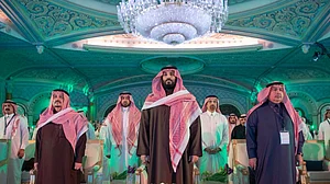 Pakistan in damage-control mode after Salman postpones his visit by a day