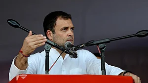 Rahul Gandhi: PM Modi can waive ₹3.5 lakh cr loans of bizmen, but not farm loans