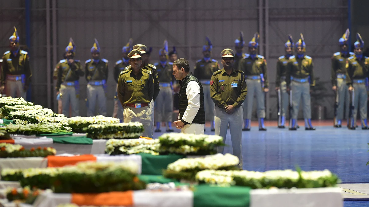 Rahul Gandhi pays tributes to slain CRPF soldiers at Delhi airport       