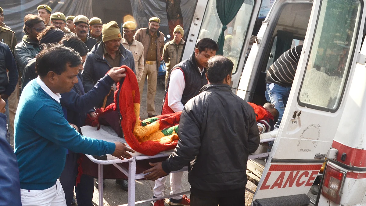 Hooch tragedy: Illicit liquor has been available at throwaway prices all along under Yogi govt