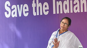 Mamata vs CBI: Support pours in from opposition leaders for WB CM Mamata Banerjee’s dharna