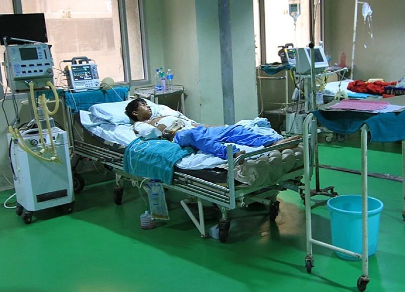 Shahnawaz in ICU ward of GMC Hospital Jammu.