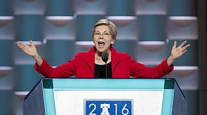 Democratic Senator Elizabeth Warren: Trump may not even be a free person in 2020