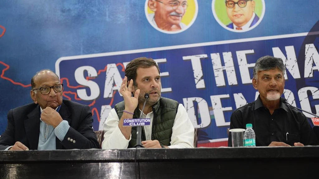 Rahul turns up the heat on EVMs, to lead a delegation of opposition parties to EC