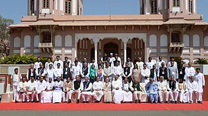 CWC resolves to defeat RSS ideology, We will not allow Modi to befool the country again, says Rahul