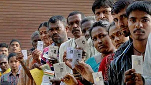 As many as 31 priorities but voters rate Governments’ work ‘below average’