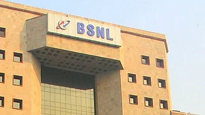 Modi govt jumps to rescue corporates in telecom sector even as it systematically sidelined public sector BSNL