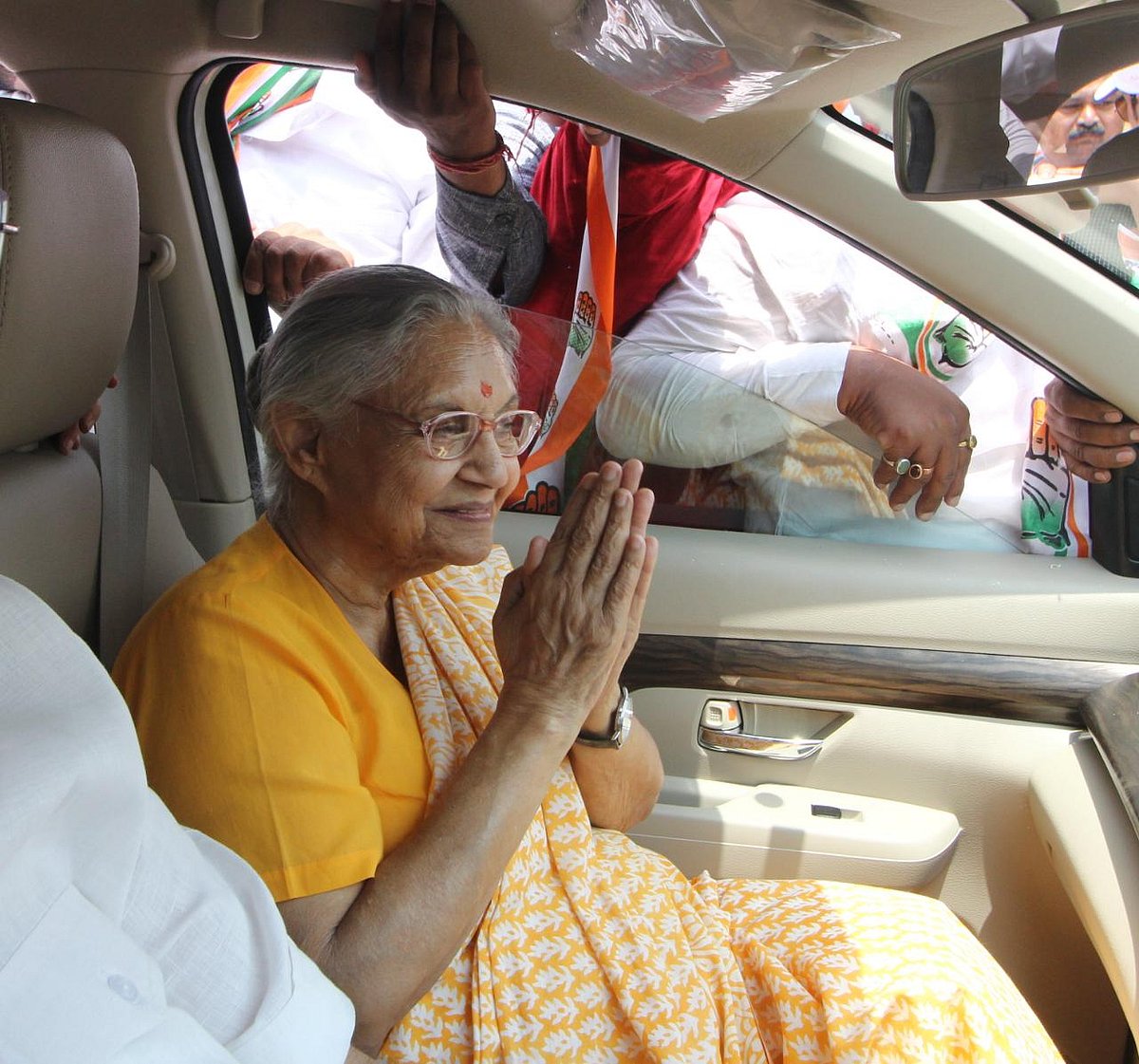 Lok Sabha Election 2019 Phase 3 LIVE: Congress Chief Rahul Gandhi taunts BJP President Amit Shah