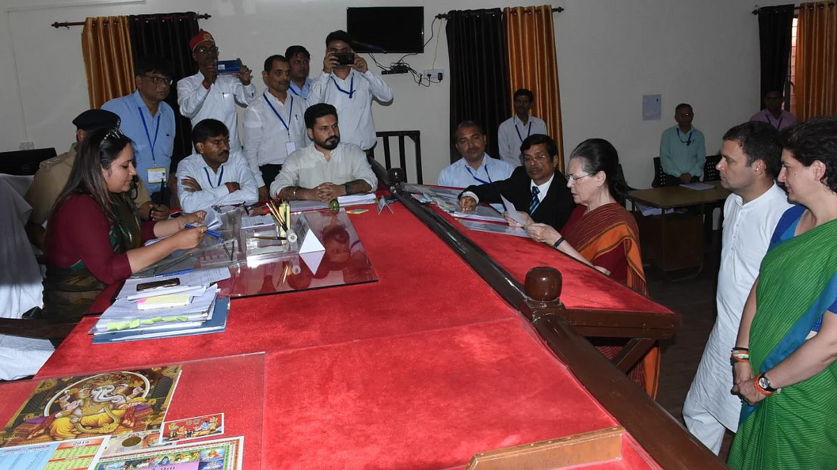 Sonia Gandhi files nomination from Rae Bareli, says : “Do not forget 2004”   