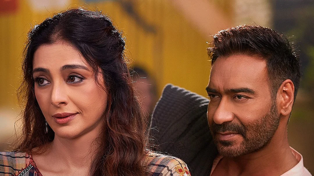 Tabu with Ajay Devgn in her next ‘De De Pyaar De’ (Twitter)