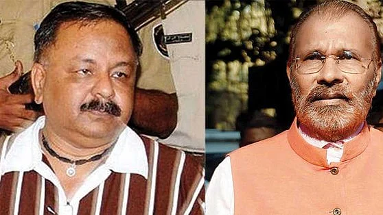 File photo of NK Amin and D G Vanzara (Twitter)