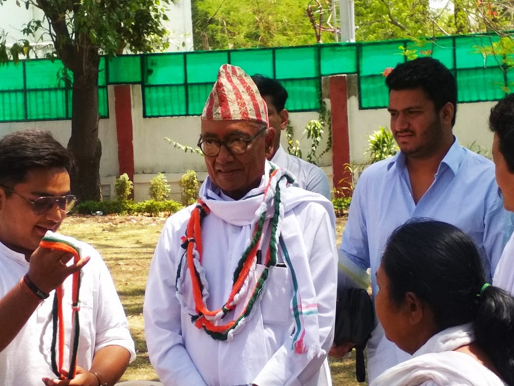 Lok Sabha polls: Why Sadhvi Pragya Thakur may lose her debut election