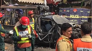 Blast outside Sufi shrine in Lahore on second day of Ramzan; 8 killed, 25 injured