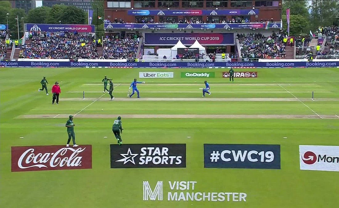 India vs Pak ICC World Cup LIVE: Pak loses 3 wickets in quick succession; 129 for 5 in 27 overs 