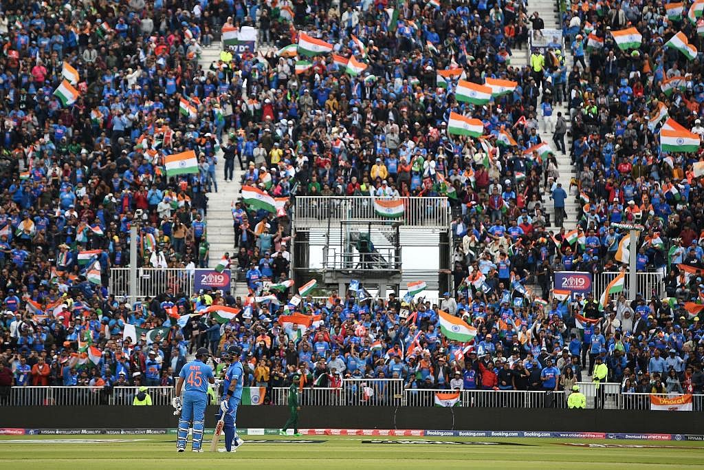 India vs Pak ICC World Cup LIVE: Pak loses 3 wickets in quick succession; 129 for 5 in 27 overs 