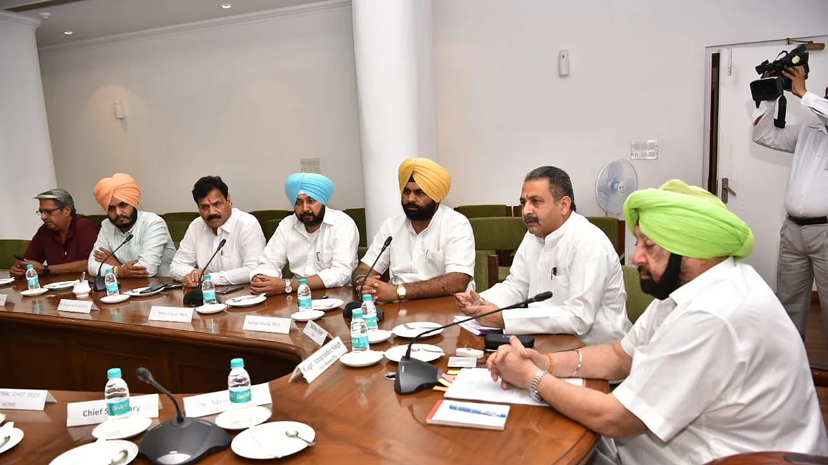 Preventive detention of 200 smugglers suggested in Punjab: Narcotics flowing from Gujarat, J&K