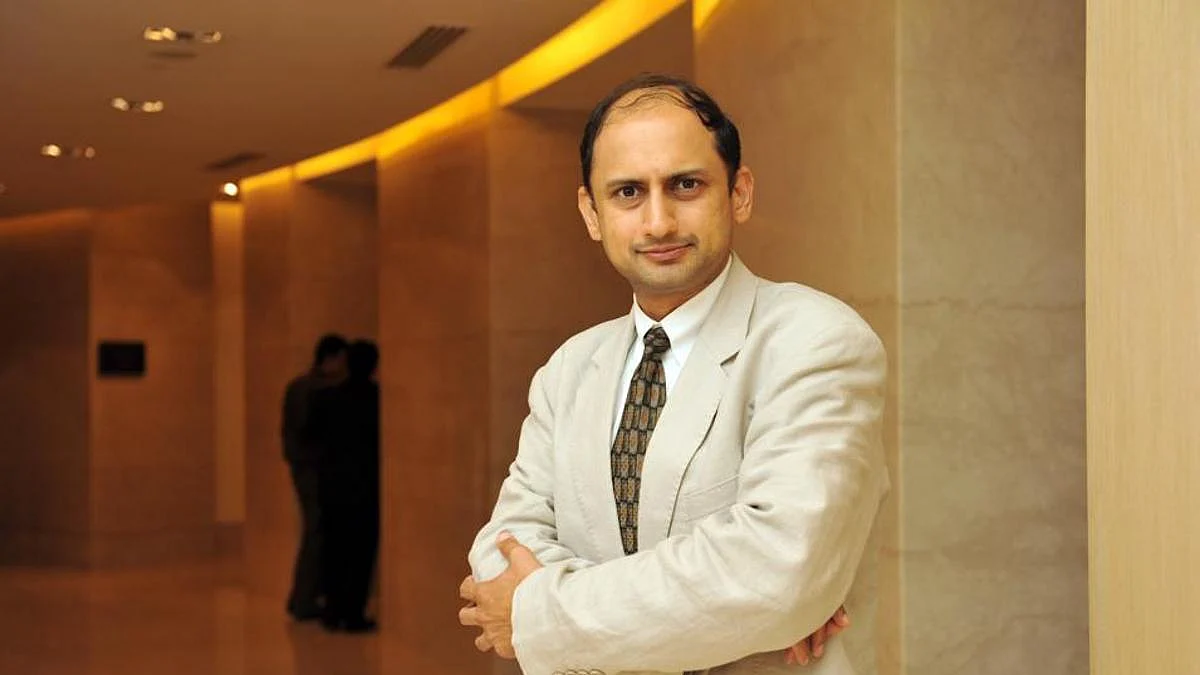 RBI Deputy Governor Viral Acharya resigns six months before his term ends
