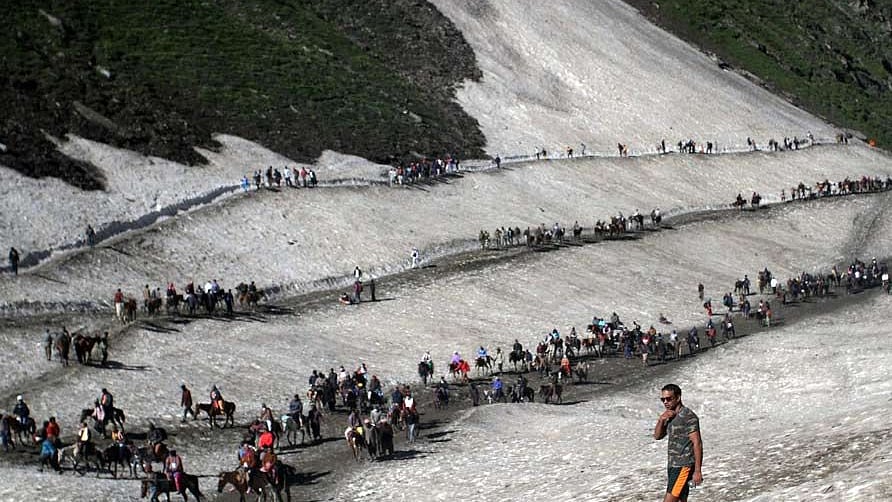 File photo from 2024, when 2.85 lakh pilgrims had visited the  3,880-metre high Amarnath cave. 