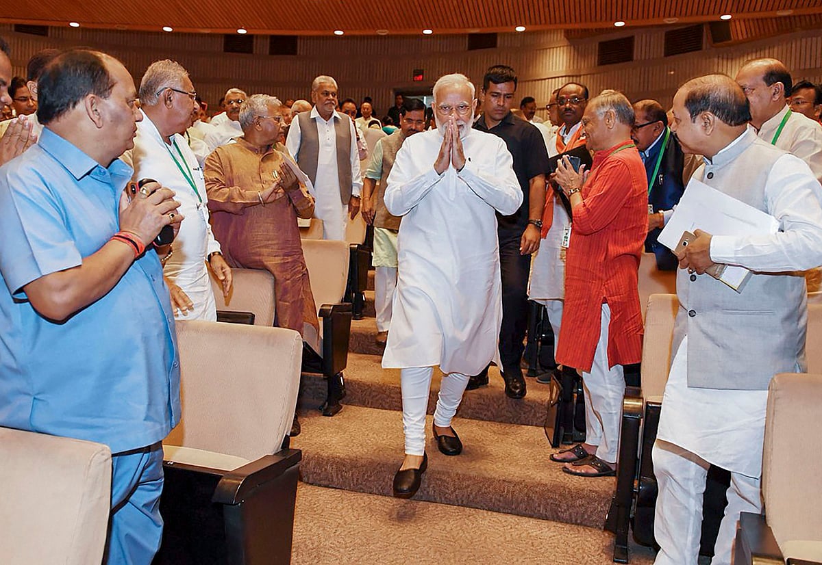 PTI Photo