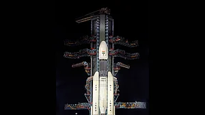 ISRO to inject Chandrayaan 2 into lunar orbit