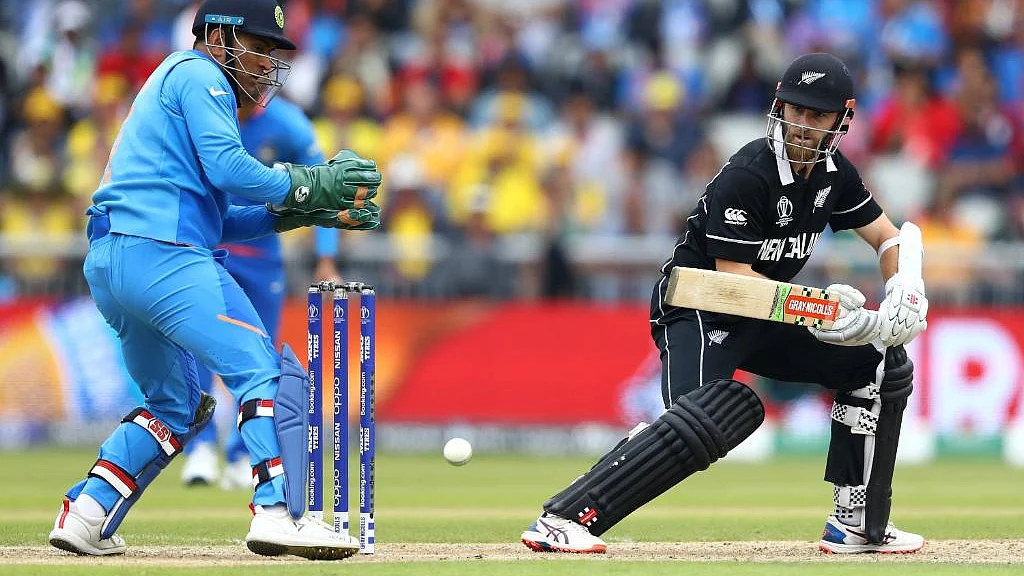 NZ struggle to 239/8 as India bowlers come to party