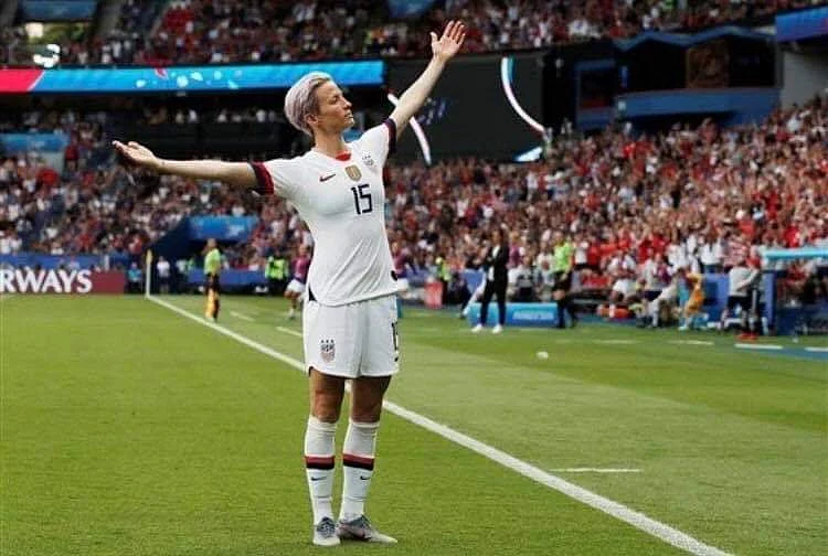 Megan Rapinoe ‘trolls’ Trump by carrying team to victory in FIFA World Cup for second consecutive time!