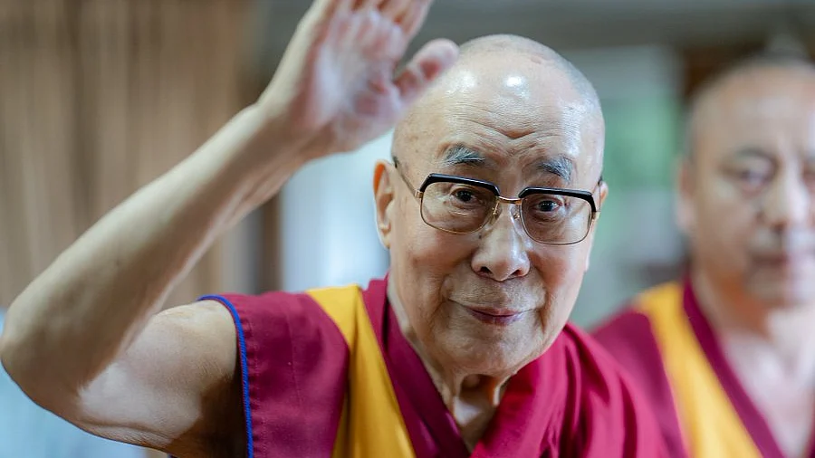 Dalai Lama (Twitter)
