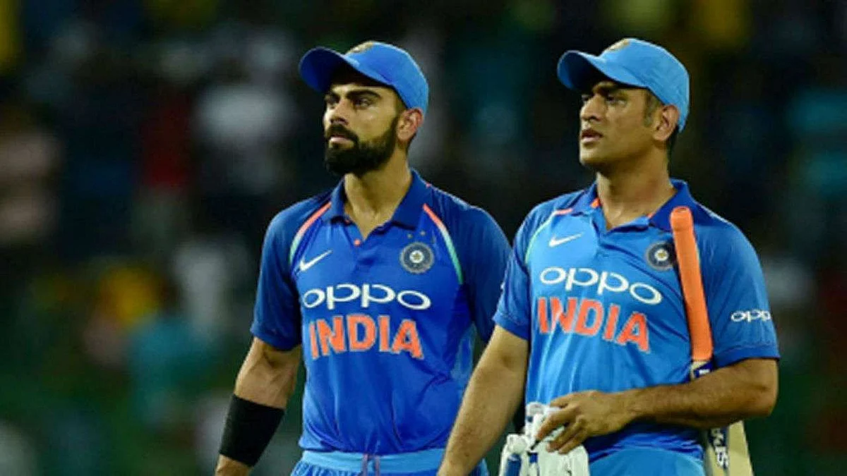 Kohli’s captaincy under scanner, Dhoni to be axed?