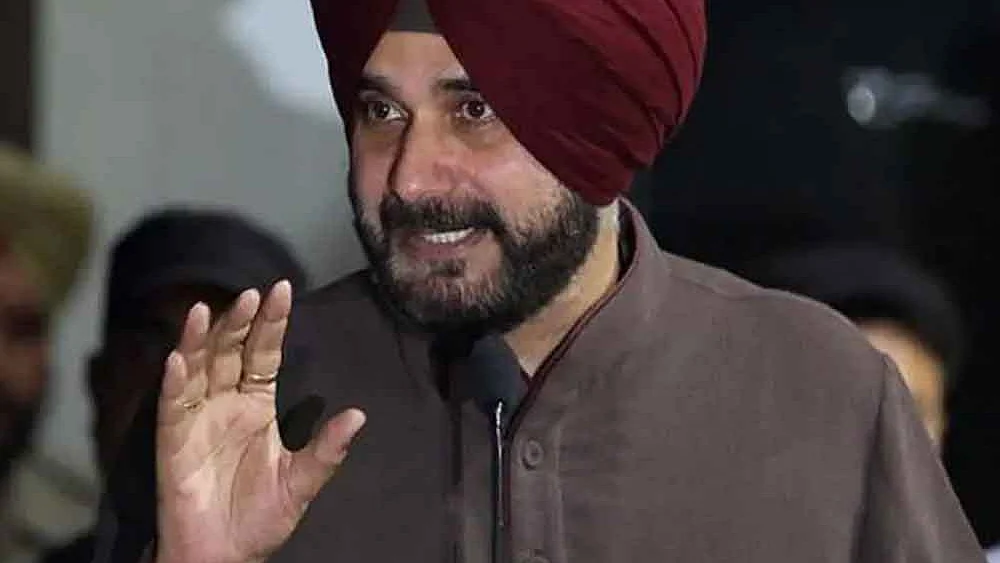 Sidhu quits Punjab cabinet over differences with CM Amarinder Singh