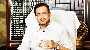 Young DM’s wife takes refuge in FB, claims her husband framed by CBI