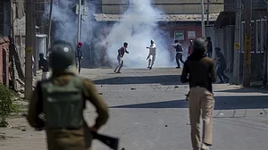 Over 250 activists condemn abrogation of Article 370, accuse Modi govt of using “majoritarian populism”