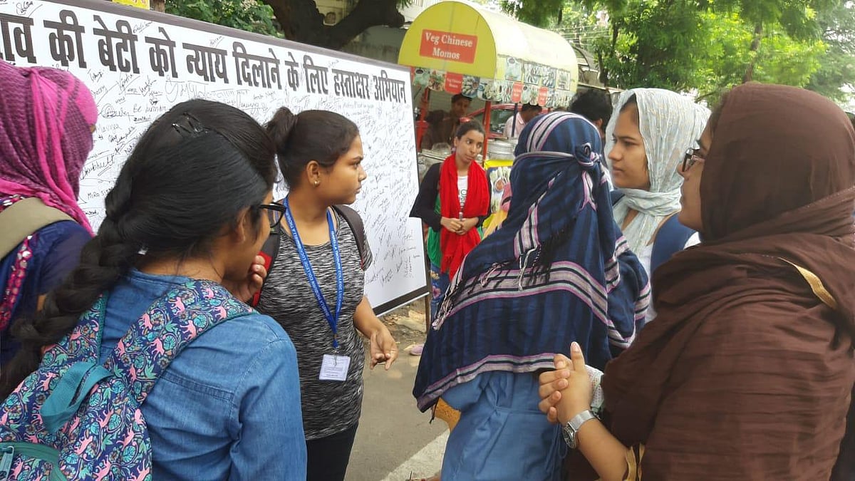 Overwhelming support for Congress signature campaign for justice to Unnao rape survivor