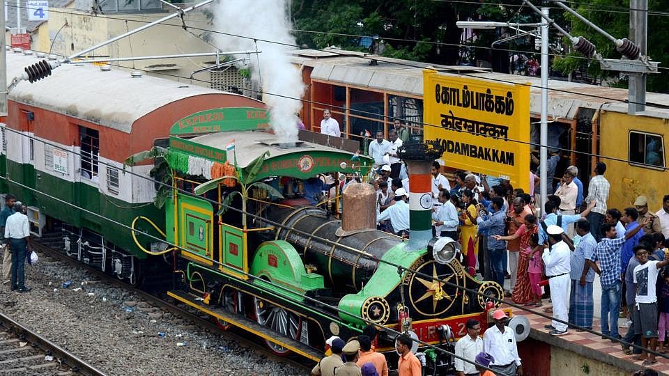 World’s oldest working steam engine on heritage run on I-Day