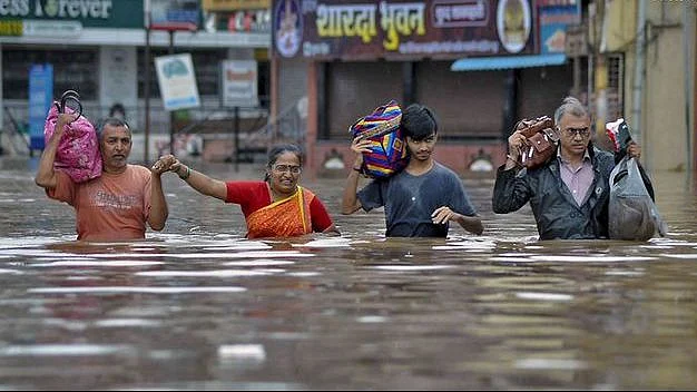 Janmashtami 2019: Floods cast shadow on ‘dahi handi’ celebrations in Maharashtra