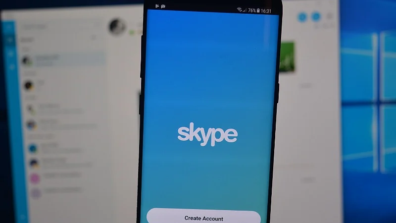Microsoft admits contractors listen to Skype, Cortana chats of users