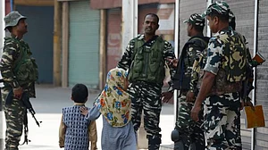 No, Kashmir is not normal; Indian Express journalist Nirupama Subramanian shares her experience on Twitter